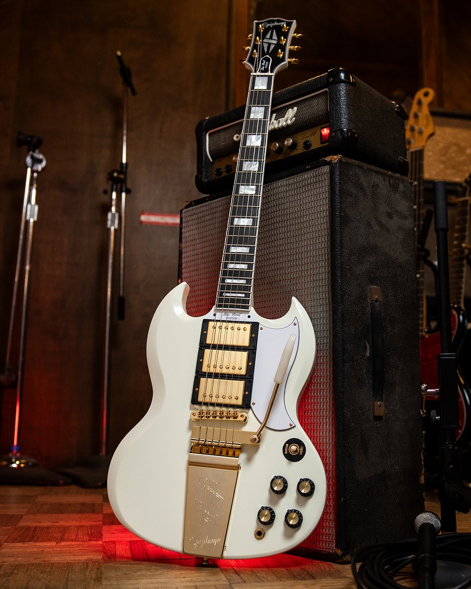 Putting the epi in epic, the new @Epiphone 1963 SG Custom's triple @gibsonguitar Custombuckers, Maestro Vibrola and gold accents give it a raucous roar with a luxe look. 

Check it out: ow.ly/XGAI50Ru84k