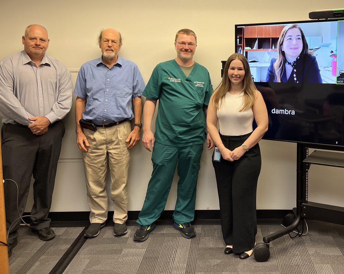 Congrats to Holly Chapapas on successful defense of her PhD dissertation! Holly will be Translational Science (TS) PhD Graduate #37!
@IIMSCTSA @UTHealthSA_GSBS @TheLongSOM @UTHealthSA @UTexasPharmacy @DellMedSchool @UTAustin @UTSA