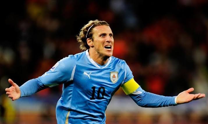 Diego Forlan: 'Adam gibi sevenlerin aldığı en büyük hediye yalnızlıktır.'