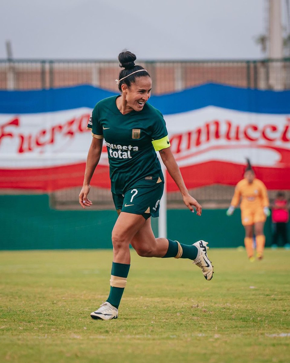 𝗚𝗼𝗹𝗲𝘀 𝗰𝗼𝗻 𝘁𝗶𝗻𝘁𝗮 𝗯𝗹𝗮𝗻𝗾𝘂𝗶𝗮𝘇𝘂𝗹 🤍💙 Con goles de Lúcar, Thaisa y Dorador, @AlianzaLimaFF venció 3-0 a @mannuccifem #LigaFemeninaApuestaTotal 🏆 #LaLigaDeLasGuerreras