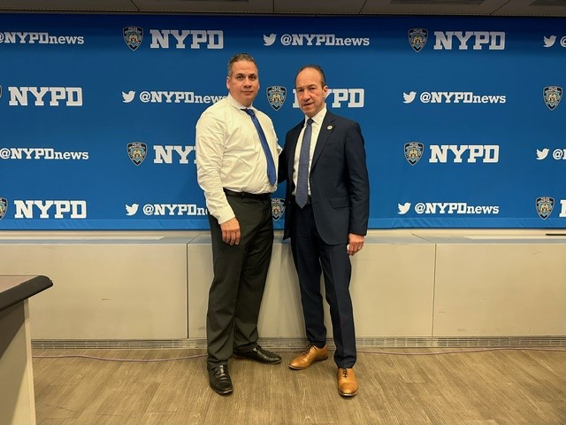 COPS Office Director Clements at @NYPDnews Joint Operations Center with Sergeant Torres, Director of the Real Time Crime Center (RTCC).