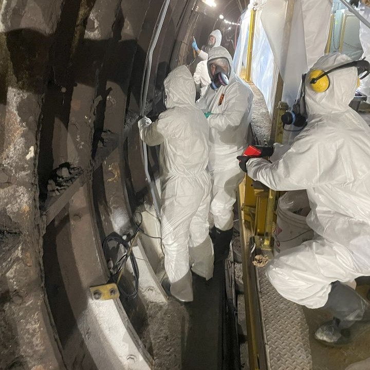 🚧 A peek underground! We've installed state-of-the-art monitoring instruments as we gear up for construction of the Bloor-TTC tunnel connection. These tools will provide real-time feedback and analytics should any unexpected changes take place in the tunnel during construction.