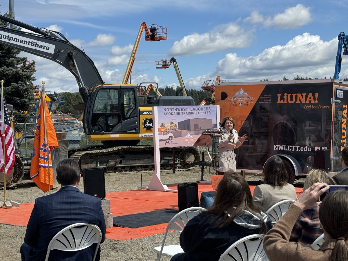 Congratulations to @LLocal238 on the groundbreaking of their new apprenticeship training building! The work you all do is critical to the success of our city and this new building will be an instrumental place as we educate the next generation of construction laborers.