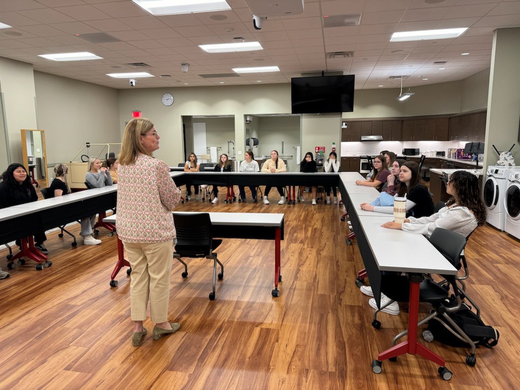 Our BioMed students enjoyed touring ARCOM today!

#WhateverItTakes #ClassOf2027 #BestYearYet