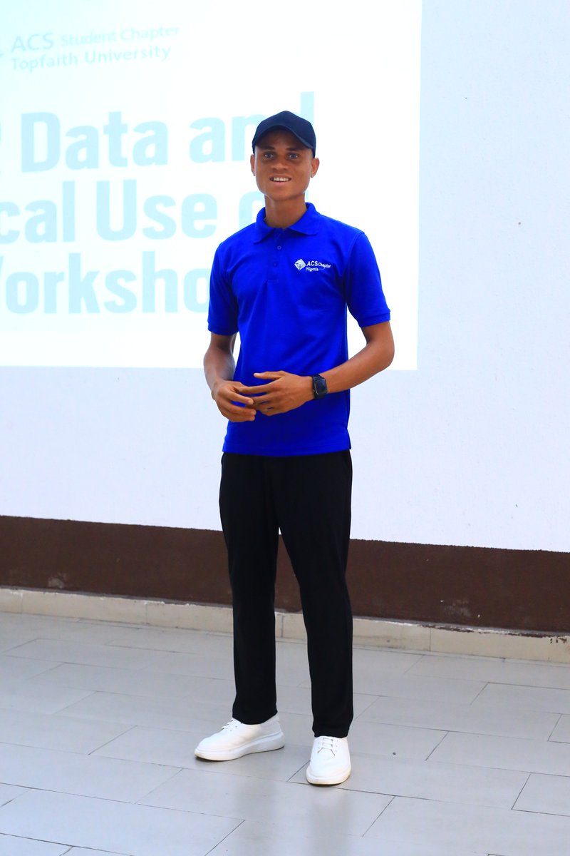Utomobongemma's tweet photo. Topfaith University workshop: Engaging discussions and impactful presentations made it a resounding success. #TopfaithWorkshop #airdemsagroconsults #airdemsgroupofcompanies @Oputa234 https://t.co/vpxoNJPzzn