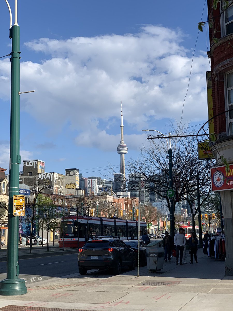 The CN Tower as seen from Toronto’s Chinatown.

#Toronto #Chinatown #CNTower