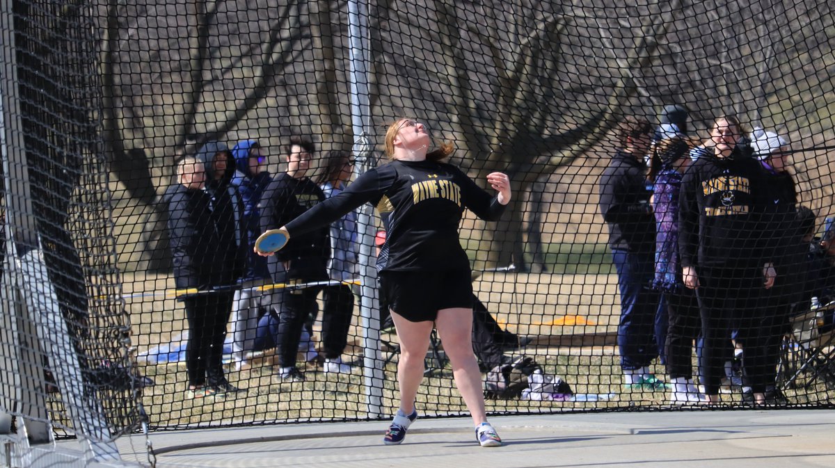 Several @WSCXCTF throwers compete at Maverick Open in Mankato. #PlayforthePaw wscwildcats.com/news/2024/5/1/…