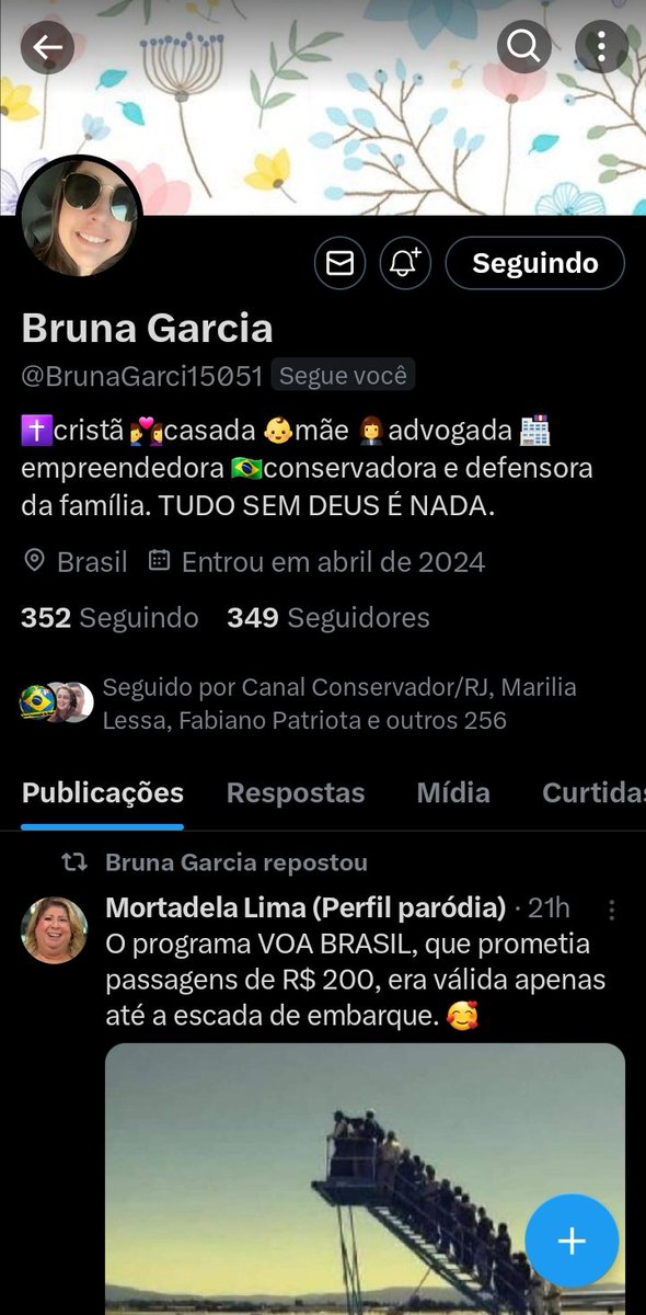 Convido meus leais seguidores para seguir @BrunaGarci15051 que é cristã, advogada e defensora da família... Merece muitíssimo chegar aos mil seguidores até amanhã. Vamos ajudar pessoal, a patriota segue todos de volta imediatamente. Sigam @AgenteDEL1984 e Compartilhem 🙏🏻🇧🇷🗽🏁