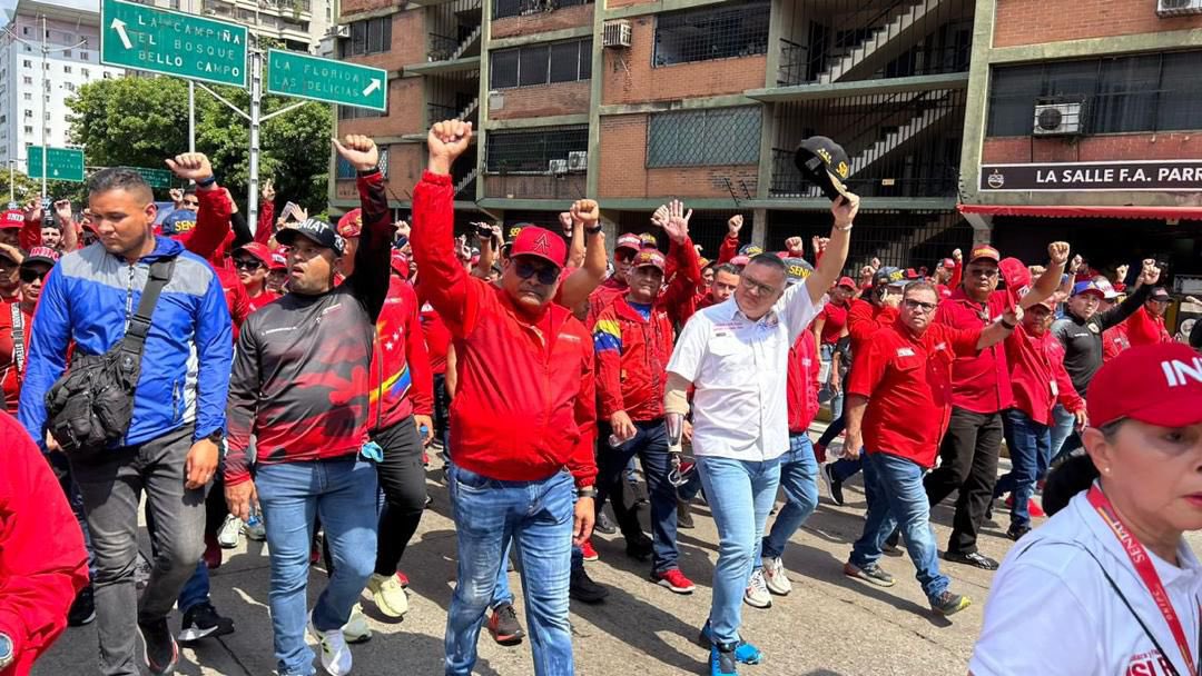 Cuente Ud. mi Comandante en Jefe @NicolasMaduro con mi lealtad y compromiso con la Revolución Bolivariana, la Patria y con los trabajadores del SENIAT para seguir impulsando la economía del país. Le cumpliremos hoy, mañana y siempre dando lo mejor con nuestro pueblo. ¡Venceremos!