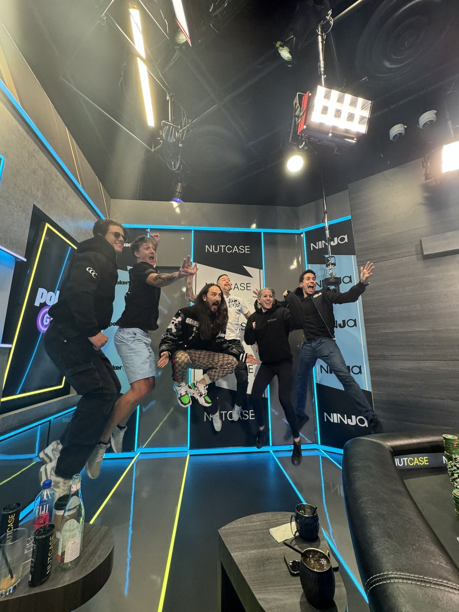 Ninja tweet media