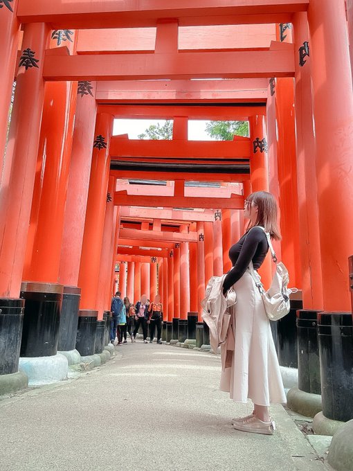 Watch 𓆟uri 𓆟's leaked NSFW photo on TwXstars