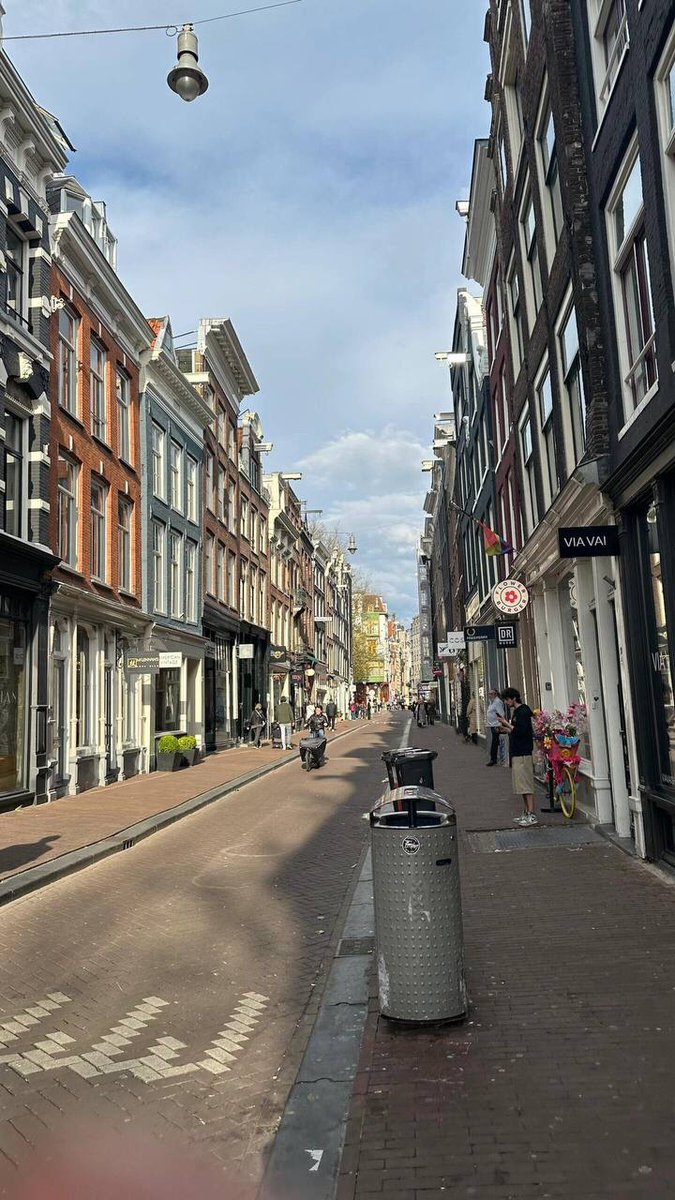 #Netherlands 🇳🇱 #Amsterdam #streetview 🥰✈️🛩️