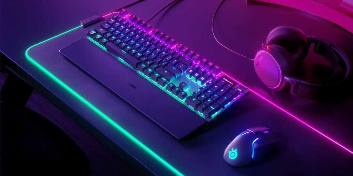 Featuring dedicated multimedia controls, a magnetic wrist rest, and an OLED smart display, what more could you ask for in the SteelSeries Apex Pro Mechanical Keyboard? ✨⌨️✨ Grab your Apex Pro from @JBHiFi here ⤵️ jbhifi.com.au/products/steel…