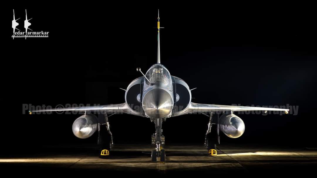 🇮🇳 A magnificent shot of Indian Air Force Mirage-2000

Credits: Kedar Karmakar

#indianairforce #dassaultaviation #Mirage2000