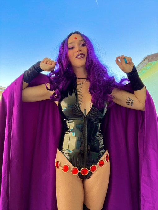 Come here 😈 https://t.co/Wrl3g6gQIP