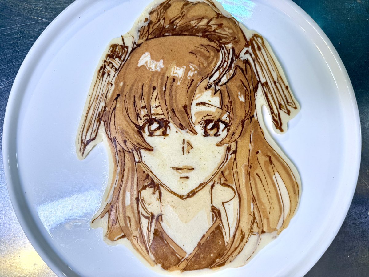 LaRicetta99's tweet image. ラクスさまパンケーキちょうど来た元スタッフの息子さんが食べてくれましたー #ガンダムSEEDFREEDOM はいいぞ #pancakeart #パンケーキアート