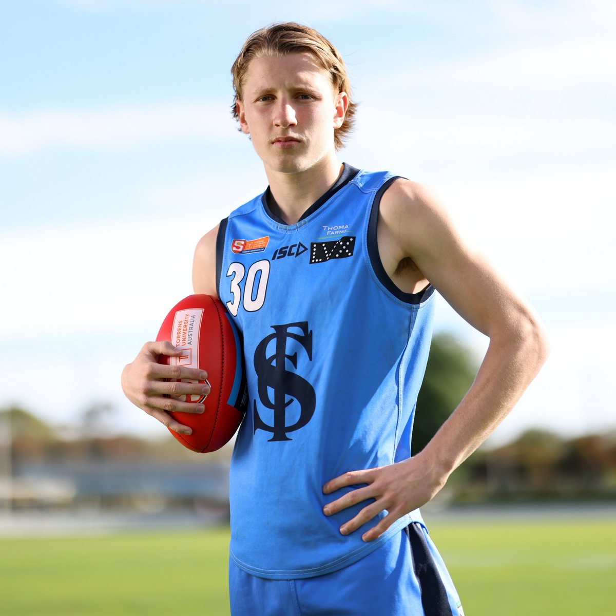 SA U18 v U20 👊💥

The annual @SANFL State Youth clash will be live on KommunityTV on May 18 and some mid-season #AFLDraft hopes have been included in the squad.

Read more: bit.ly/3Ulyxdn