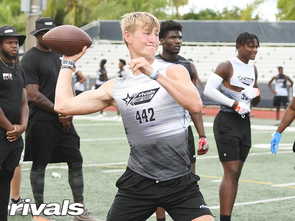 In-state 4⭐️ QB Brady Hart was a top performer at OT7 Orlando. The 6-foot-5 QB led Cocoa to a state championship in 2023. He's got a Miami offer. miami.rivals.com/news/elite-qua…