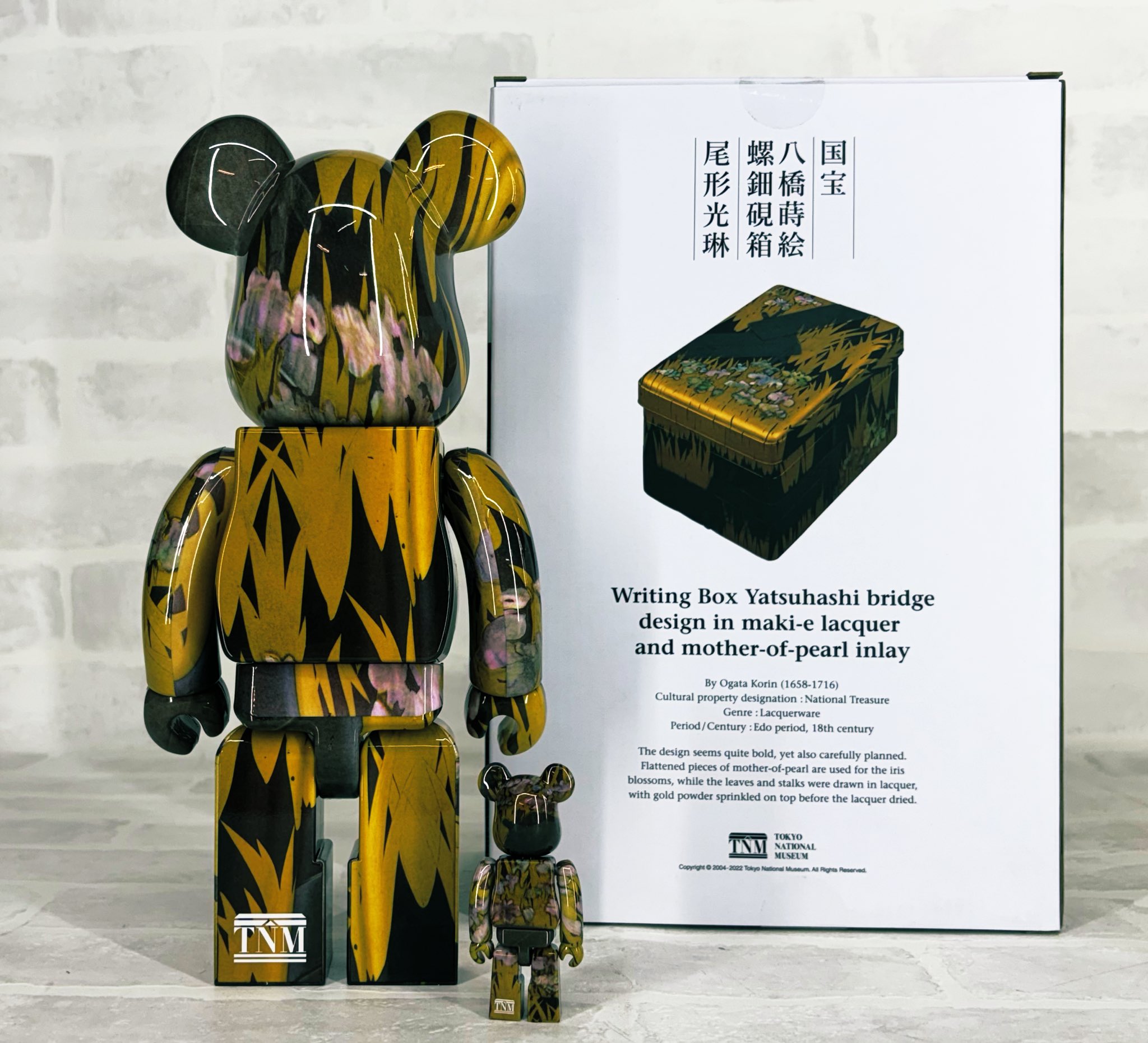 メディコム・トイ 尾形光琳 国宝「八橋蒔絵螺鈿硯箱」 東京国立
