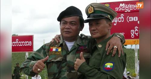 MizzimaNews's tweet photo. BGF နဲ့ ကျားဖြန့်အရှုပ်တော်ပုံ ဇာတ်လမ်းစပြီ

video အပြည့်အစုံကြည့်ရှု့ရန် >>> https://t.co/YRdGNbMlAF

#Newsfeature
#Mizzima https://t.co/ES1bwGk7n4