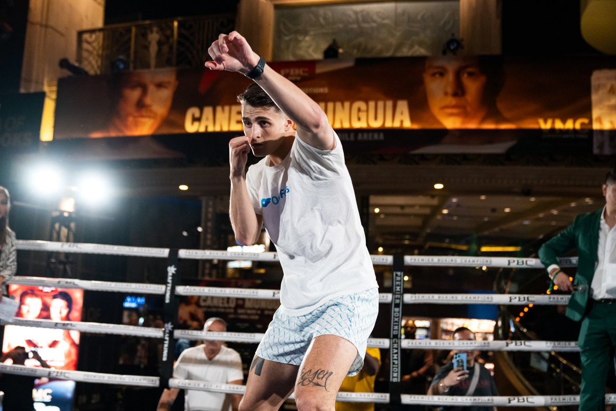 Scenes from today’s Undercard Media Workouts. #CaneloMunguia