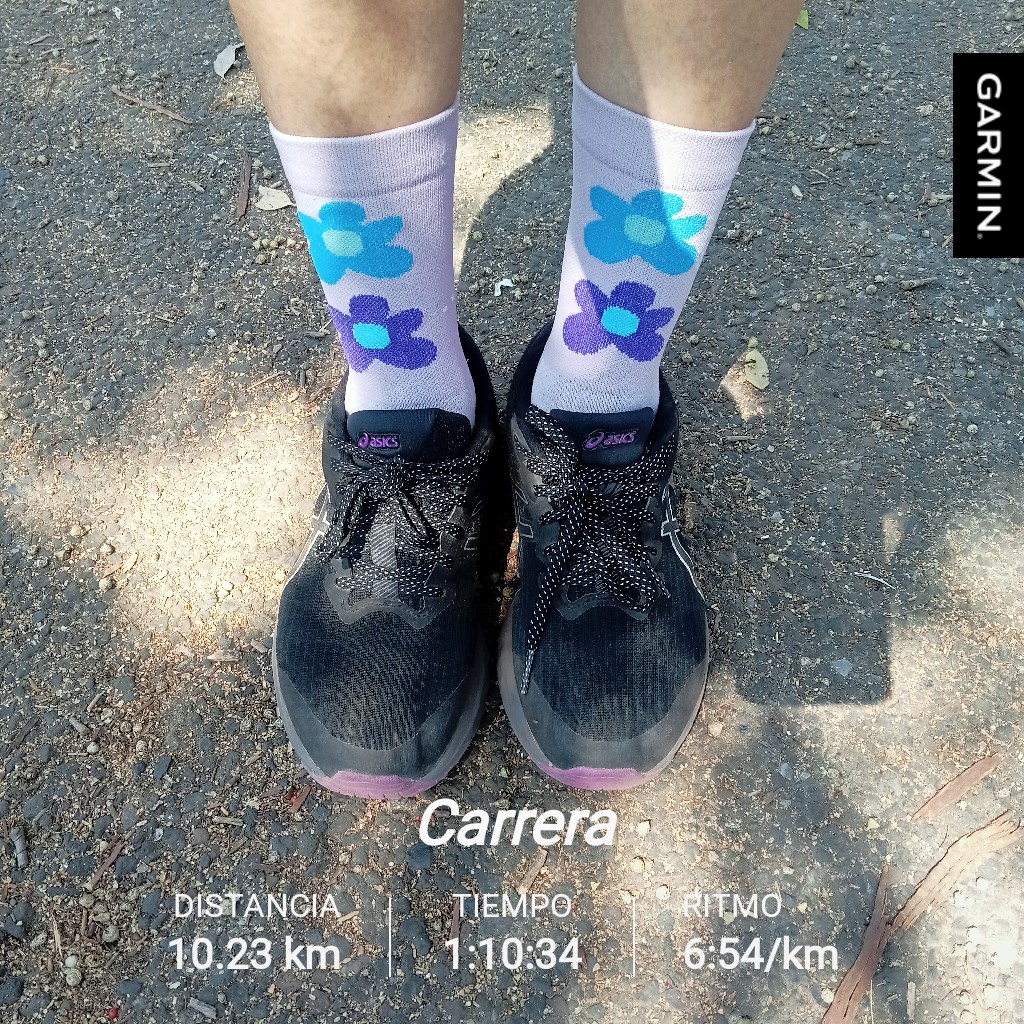 A veces me frustra ver q mi crecimiento como corredora está peor que una montaña rusa, Dios sabe que estoy dando el doble de mi y a veces hasta el triple para cumplir mis sueños... espero poder lograrlos #garmin #beatyesterday