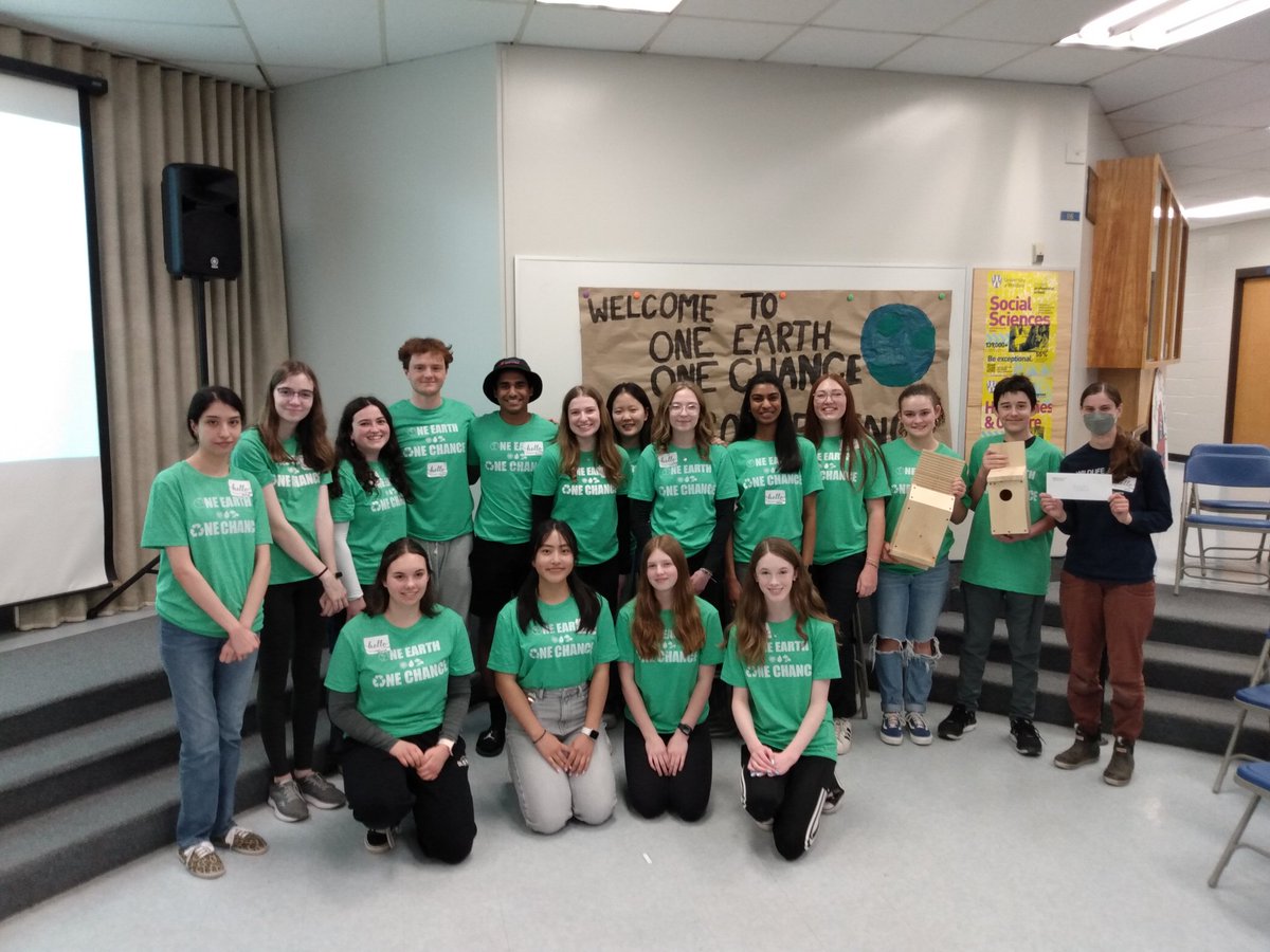 Incredible day @BayridgeSS_LDSB  One Earth One Chance Eco-Conference was back!! Thank you to Environmental SHSM students and all Ecoteam volunteers! 24 workshops, 150 students from @LimestoneDSB @LDSBmyskillset  Thank you - there is Hope Through Action! #proudteacher