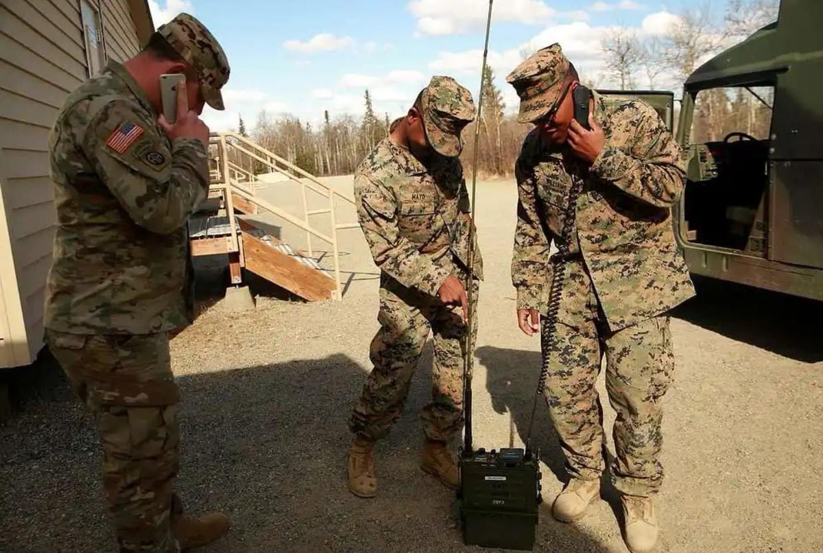 Throwback Thursday-

📍 Fort Greely, Alaska

U.S. #Marines with #5thANGLICO and U.S. #Airmen with Detachment 1, 3rd Air Support Operations Squadron, conducted exercise #NorthernEdge 17, May 8, 2017.

#FightNow #FreeAndOpenIndopacific #FirstToFight #MaritimeGuerillaWarfare