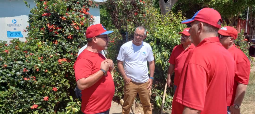 Antonio Rodríguez, Presidente de Recursos Hidráulicos, evalúa en la #IslaDeLaJuventud la situación del abasto de agua y posibles soluciones a los problemas existentes #SentirPinero #SíSePuede #PorUn26EnEl24