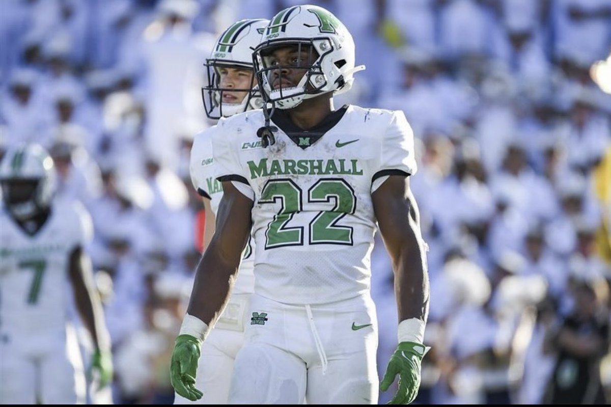 Extremely Blessed to receive a D1 Offer to Marshall University 🟢⚪️ #AGTG @TellyLockette @HerdFB @EricKresser @CoachBSaun @BenjaminBucsFB @ChadSimmons_ @Andrew_Ivins @adamgorney @MohrRecruiting @EraPrep @emilee_smarr @larryblustein @Rivals @247sports