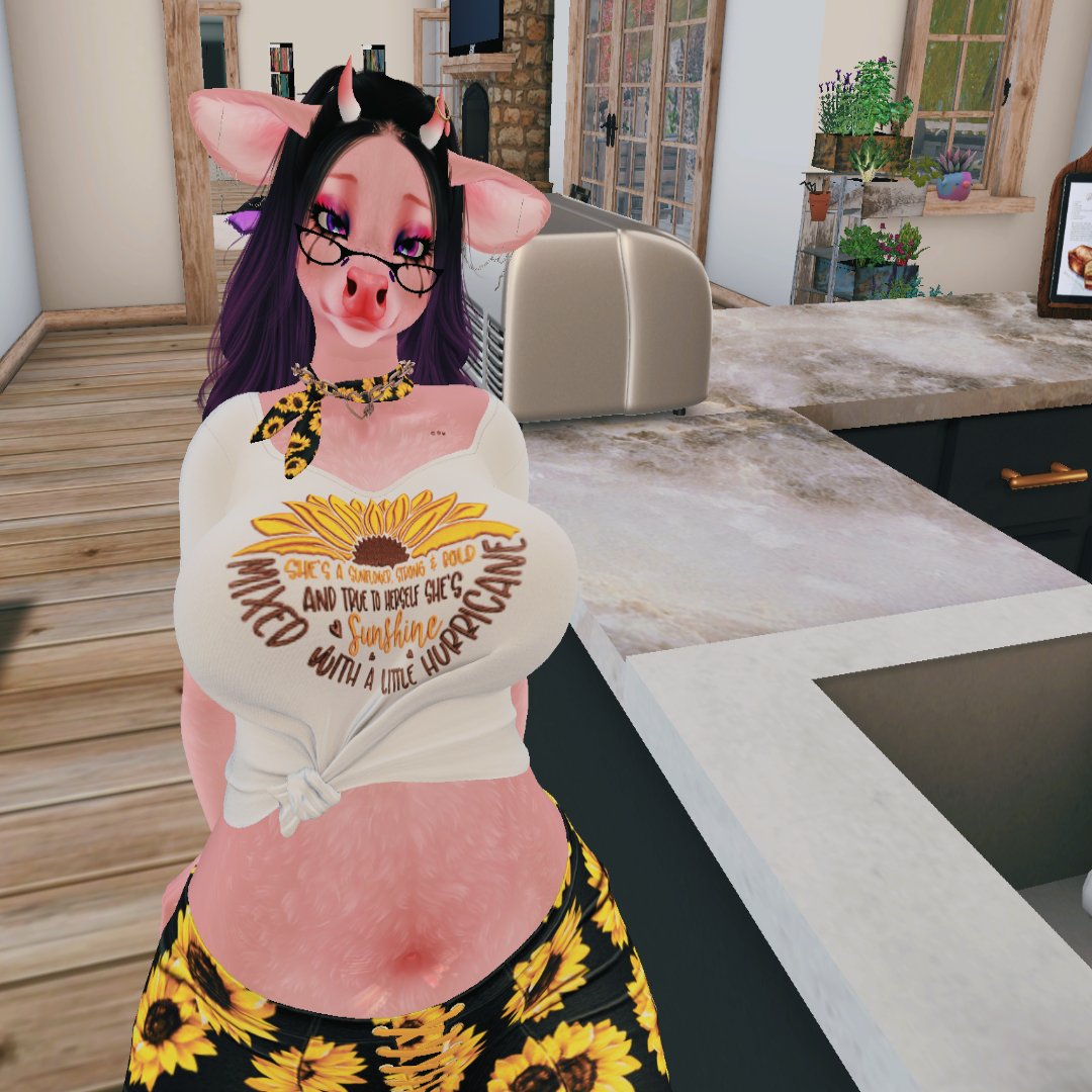 Wana have a cup of coffee with me this morning?
#Danathemoo #SecondLife #coffeeislife