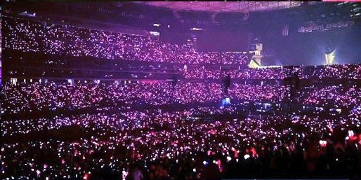 Most Attended and Highest Grossing Concerts at Allegiant Stadium by Kpop Female Acts :

#BLACKPINK ⏩ 44k & $11.4M
#TWICE ⏩ 39.9k $ $7M