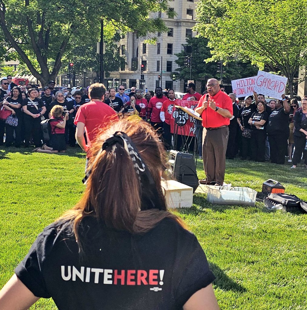 Proud to spend #MayDay with the @WydownUnited workers representing my union @WorkersUnitedMA & as the Treasurer of the @DCLabor in solidarity with the @UHLocal25 Hotel workers at their rally & march in DC! #1u #wumarjb #solidarity #InternationalWorkersDay