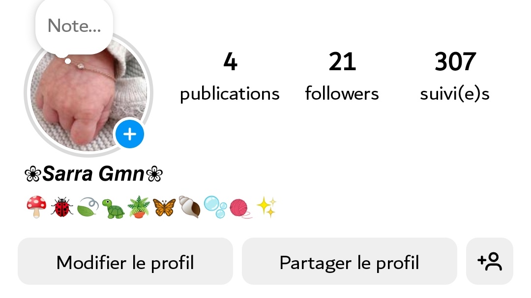Social media l wahiiid Li maandi fih heta garçon 😂 I take it sooo private 🤣