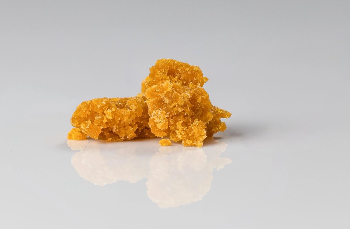 Budder is made through a series of complex extraction and purging procedures using specialized, sophisticated equipment and highly corrosive and flammable solvents.  #CannabisCanada #CannabisUSA buff.ly/3PeCU6t