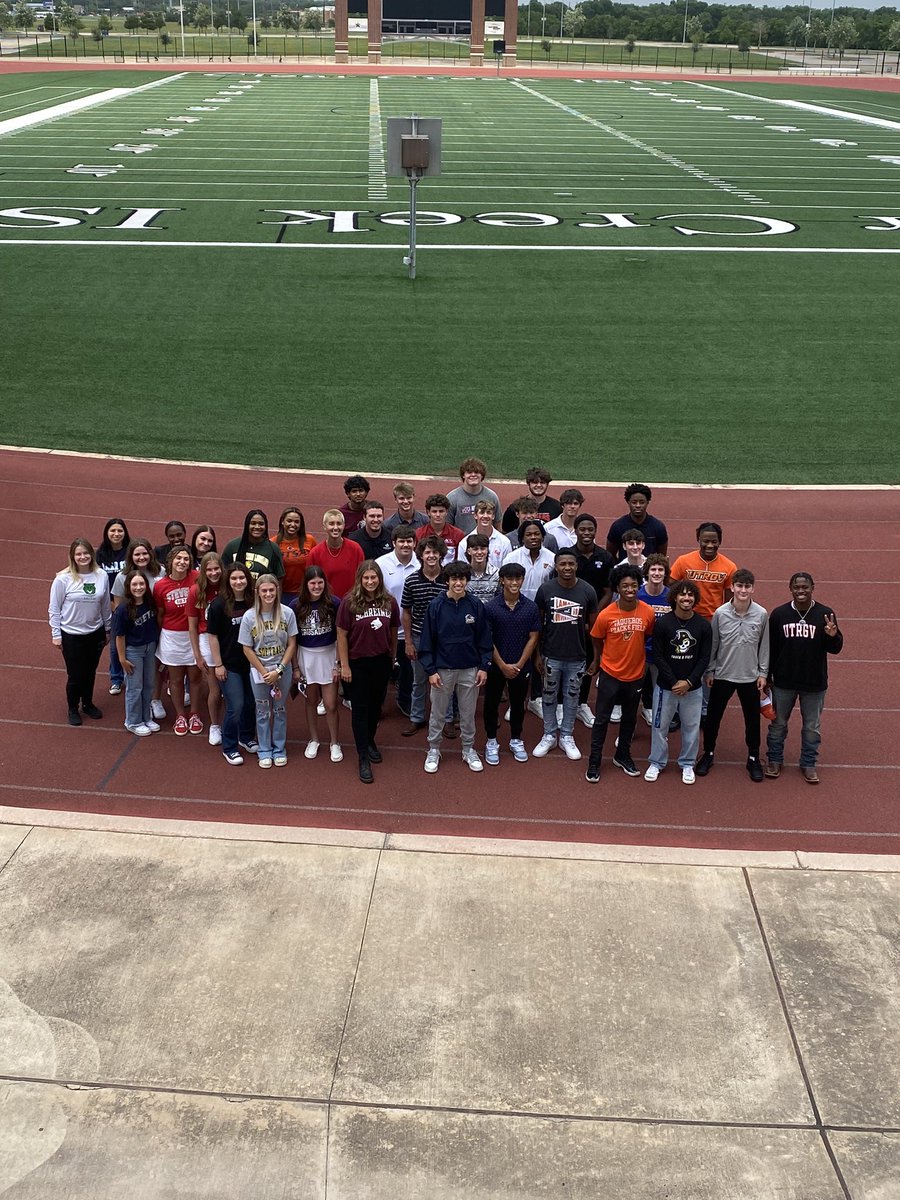 Proud of our 47 Student Athletes that will be continuing their education while playing athletics in college. #BOLTUP @Clear_SpringsFB @SpringsTennis @ChargerSpeed_ @CSHSVolleyball @CSpringsbball @baseball_cshs @SpringsSoftball @WrestlingCshs @LadyChargergolf @CCISDAthletics