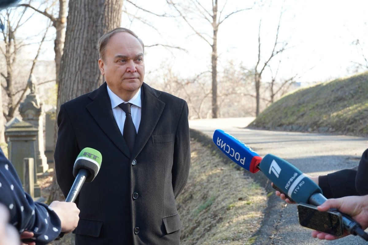 💬 Anatoly Antonov: The whole world saw another “hodgepodge” of restrictions created by the Administration. ❗️Washington seems to not understand that Russia and the Russians cannot be intimidated by such decisions. 📎 is.gd/VrQt7C