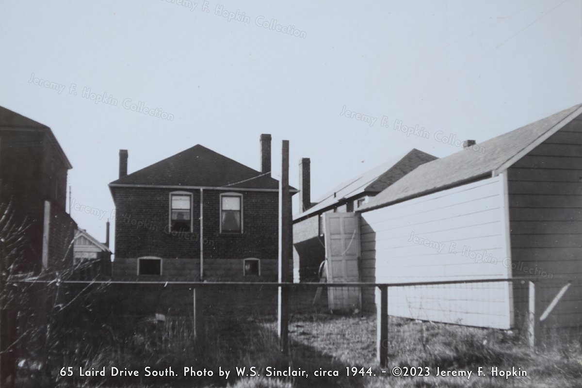 Front and rear views of 65 Laird Drive South in Leaside. A photo in my collection taken by W.S. Sinclair, in May, circa 1944.

#bungalow #architecture #residence #house #leaside #1940s #sinclair #photographer #history #tdot #the6ix #torontohistory #toronto #canada #hopkindesign