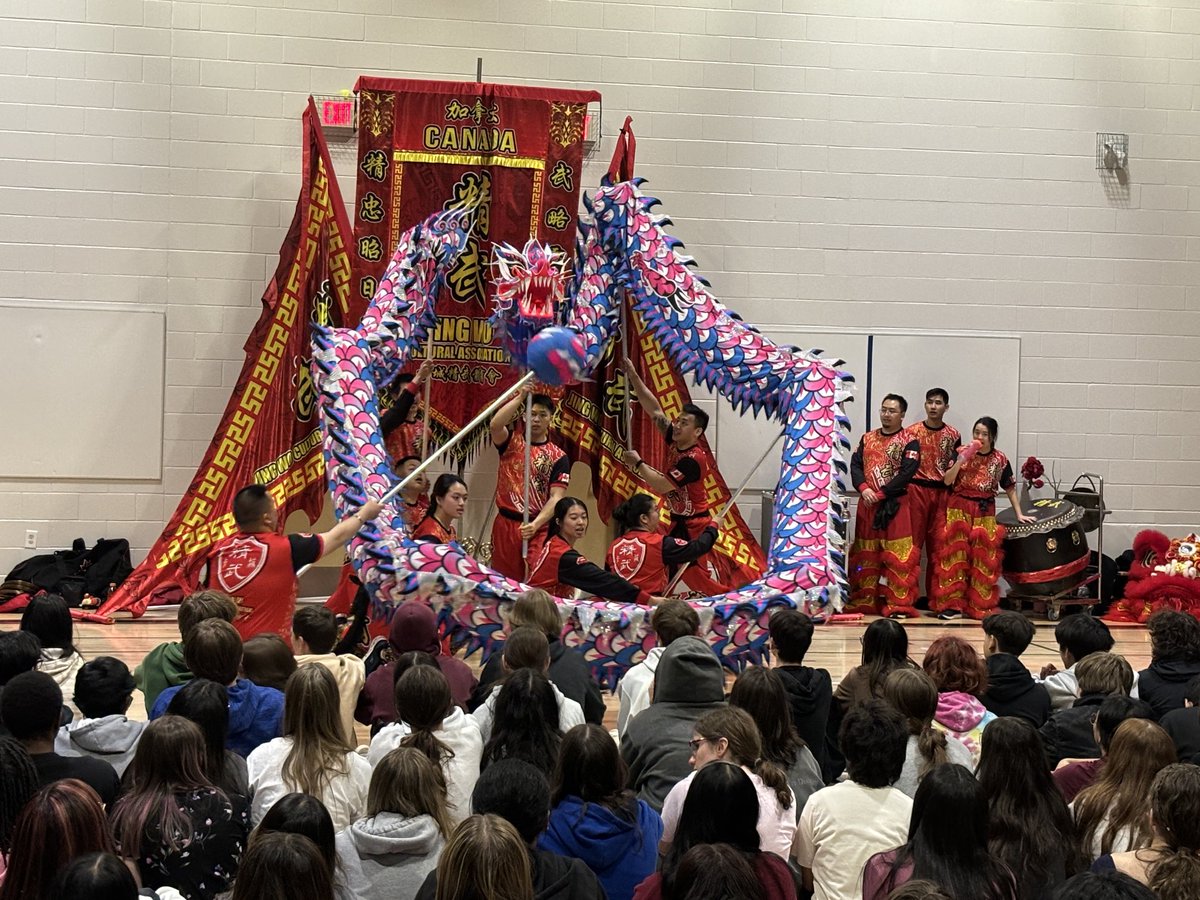 The Jing Wo Cultural Association performing a #dragondance for students today. This dragon was made up of 7 people. The movement followed the sphere of the leader #AsianHeritageMonth