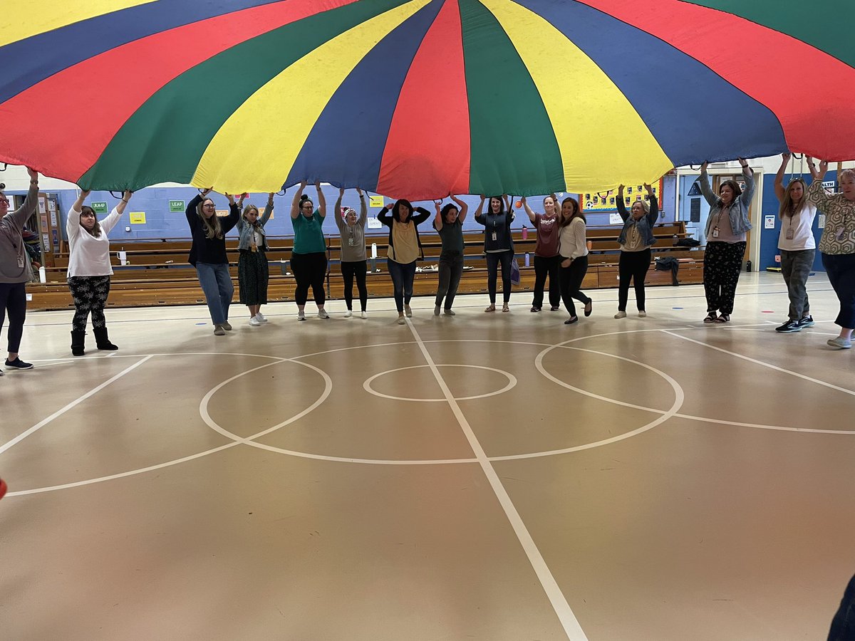 Emily Banach tweet media