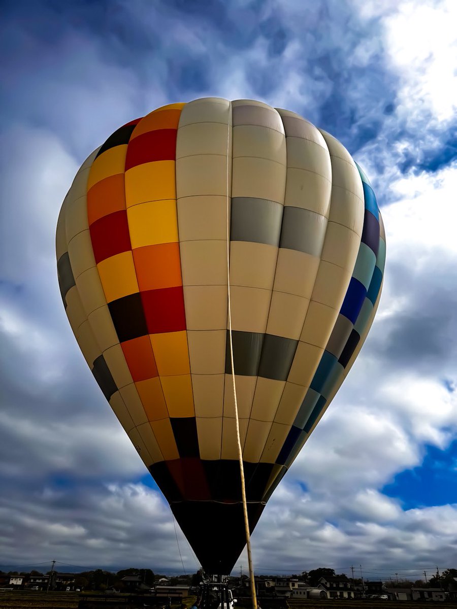 無事着陸っ！明日からのバルーンフェスティバル内の熱気球ホンダグランプリに「33 佐久熱気球クラブ」で出場しますっ！