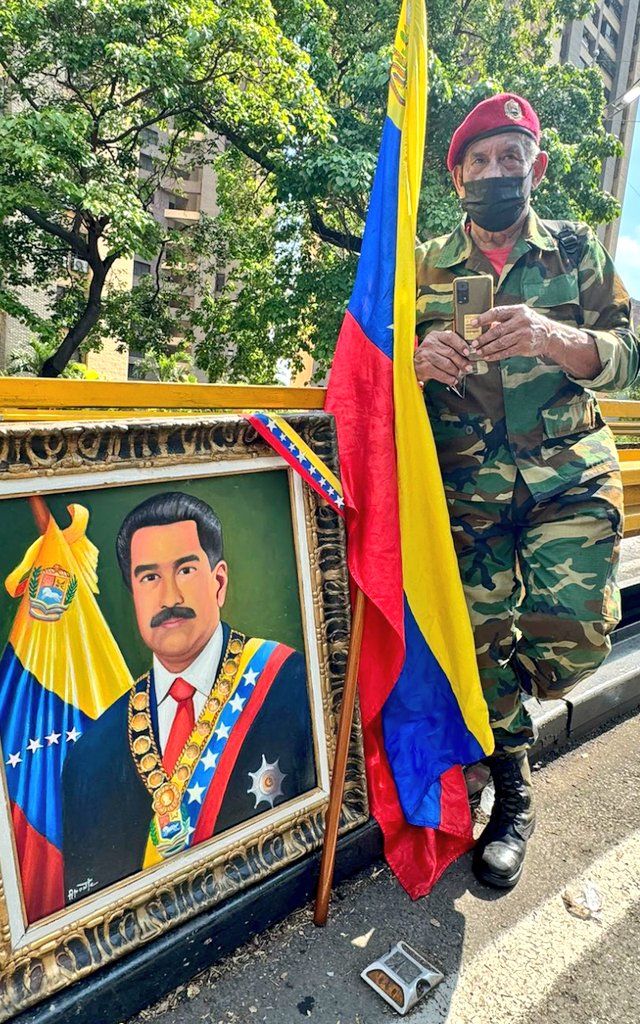 Con Maduro Nosotros Venceremos 🇻🇪 

#ConChávezYMaduroPaLaCalle #MayoDeTransformación #FelizDíaDelTrabajador #1May #Prelimi #oriele 
@NicolasMaduro @ConElMazoDando @dcabellor