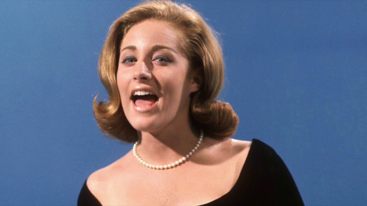 Singer Lesley Gore, was #BornOnThisDay May 2, 1946. Remembered for her hit songs during the #1960s. At the age of 16, she recorded the #1 pop hit 'It's My Party'(1963) & followed it up with others. Not a smoker she passed in 2015 (age 68) from #lungcancer #RIP #gonetoosoon #LGBTQ