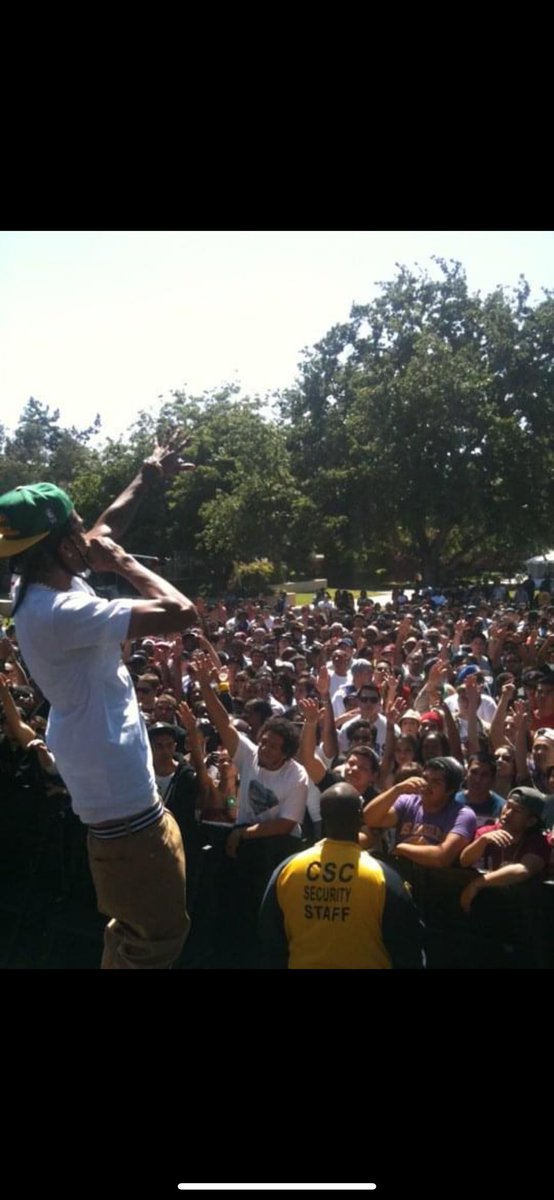 May 1, 2011 @NipseyHussle this when shit was taking off, we was driving all around the city to shows and shit lol we had a big ass water fight with them people tht shit was fun lol #UCRiverside #LongLiveNipsey ✌🏾👍🏾👍🏾🥀