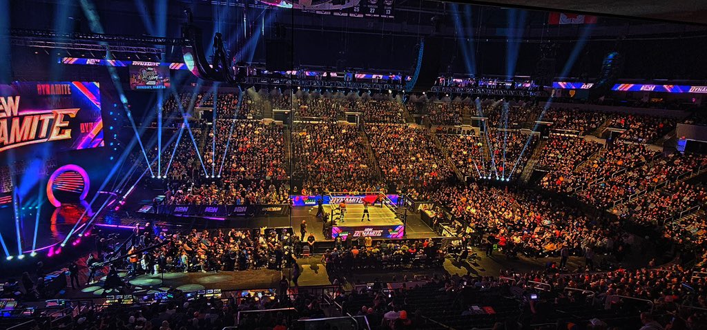 Winnipeg is genuinely “Made from what's real'! Thanks to all the Winnipeggers who tuned in or came out and proved Winnipeg is the heart of Canada! #AEWDymamite