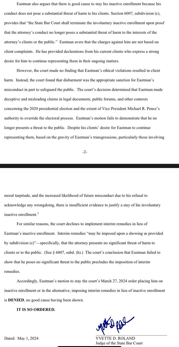 JUST IN: The judge who recommended John Eastman’s disbarment *denies* his urgent request to delay her ruling, which resulted in his automatic suspension from practicing law. She cites the gravity of his misconduct and his refusal to acknowledge any wrongdoing.