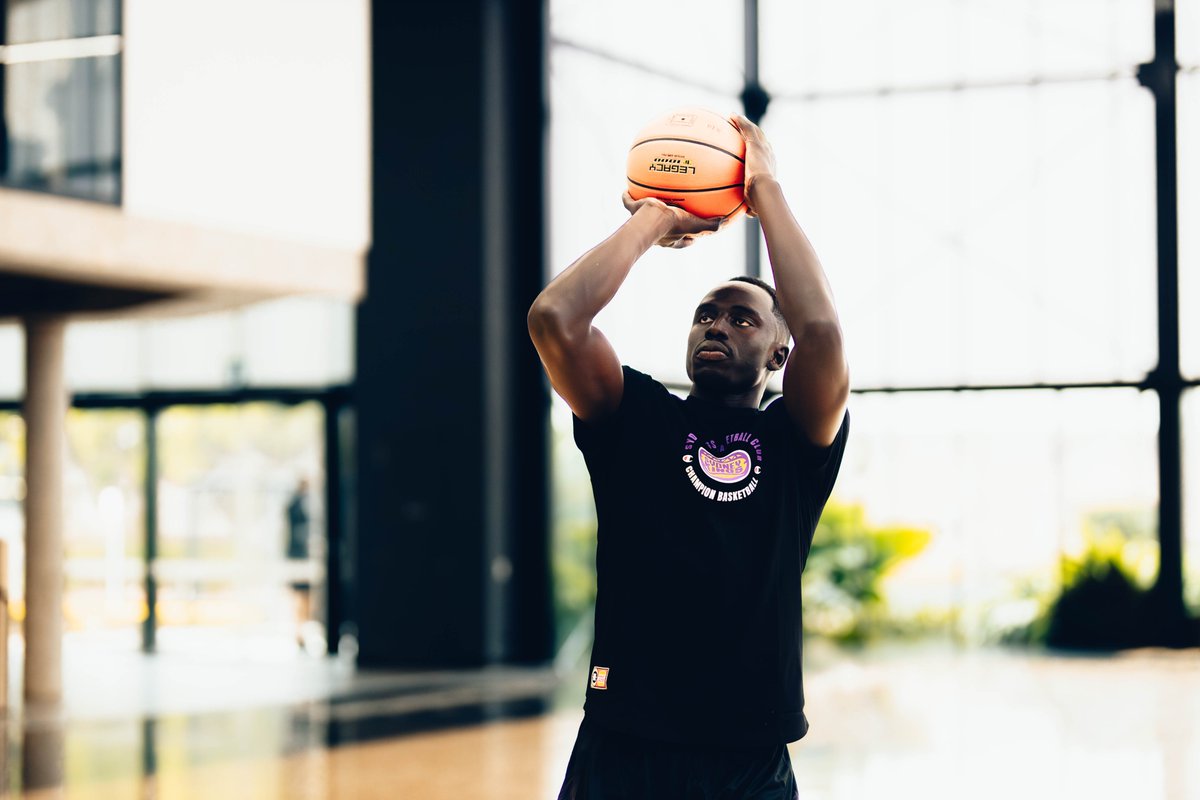 'With Kings coach Brian Goorjian I feel I can take another step...I'm so far from what I'm capable of,' said Kings' Bul Kuol. Read the full @CanbTimesSport article, written by @MelanieDinjaski, on our latest signing 👉 sydkings.com/2xvnmsr2 #WeTheKings