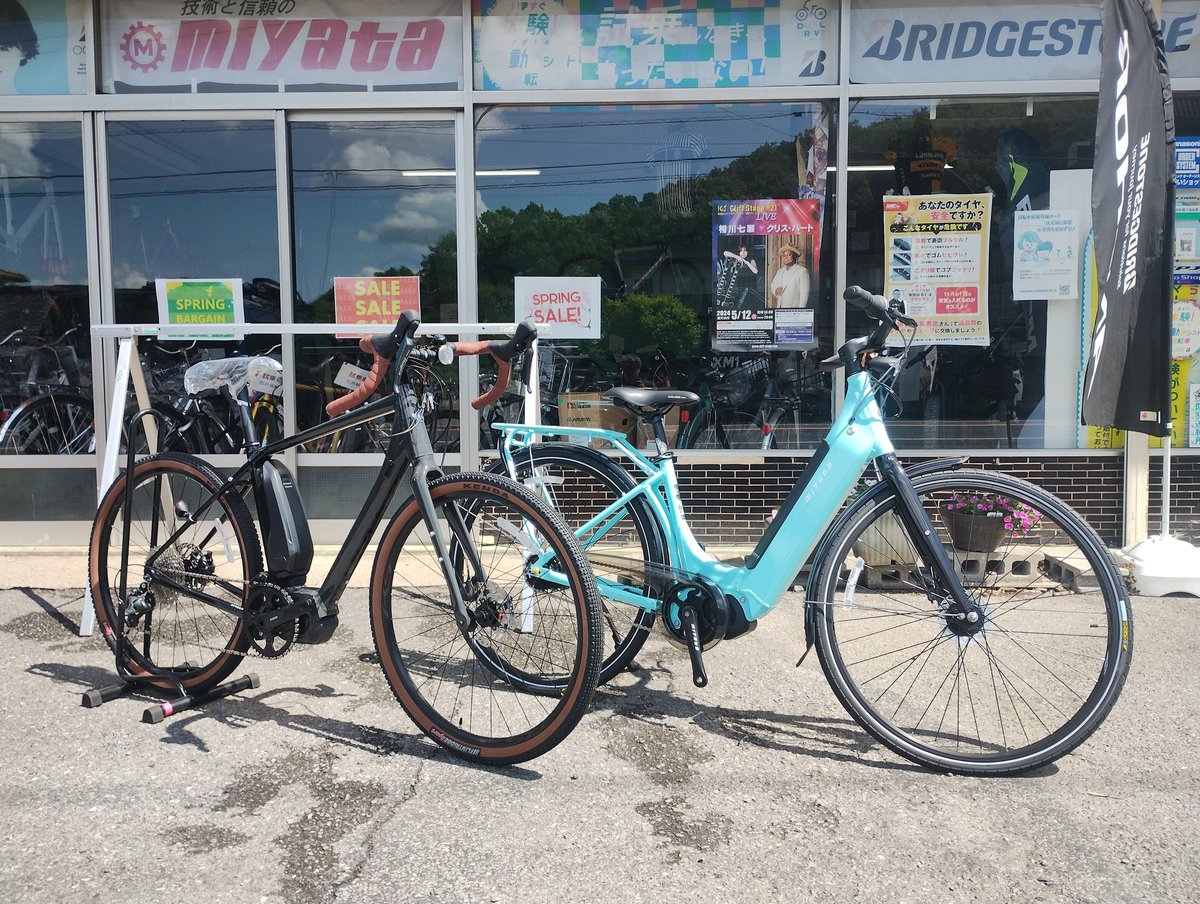 cfDBJFcXkwJeNfb's tweet image. E-bike好きを公言？していると、たまにこんなのが回ってくるときがあります…

訳アリ品や試乗車落ちみたいですが、ウルトラお買い得です💥

とは言ってもすぐに売れるようなモノでもないので、試乗車(貸出車)にしようかな？（笑）
(また私情車が増えた😅)

#MIYATA
#ROADREX
#CRUSE i
#URBAN
