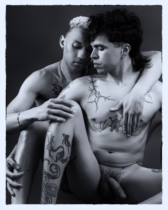 Will you let me hold you? https://t.co/R2hEnGAHqL<a href="/tag/bde"class="tags"><span>#bde</span></a>