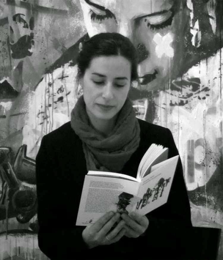 EROSIÓN EN PAISAJE de Teresa Soto en la Editorial Vaso Roto

#TeresaSoto | #EditorialVasoRoto | #LibreriaNadasdy | #Poesia | #Libros | #LibroNuevo | #PoetaEspañola | #VentaDeLibros | #LibrosCDMX | #LibrosMexico